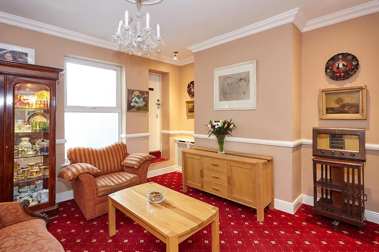 Uppercross House Hotel Dublin